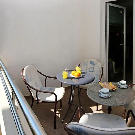 & Petra Guest house 3*