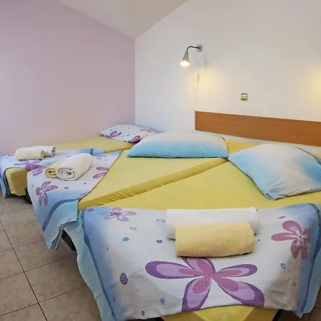 & Petra 3* Zaboric