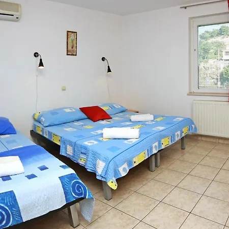 & Petra Gostinjska kuća