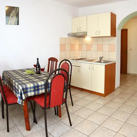 & Petra Gostinjska kuća 3*
