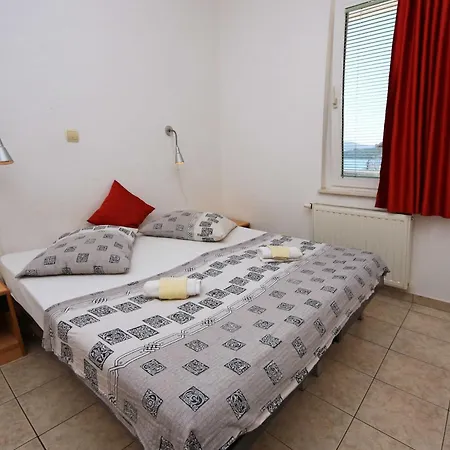 & Petra Gostinjska kuća 3*