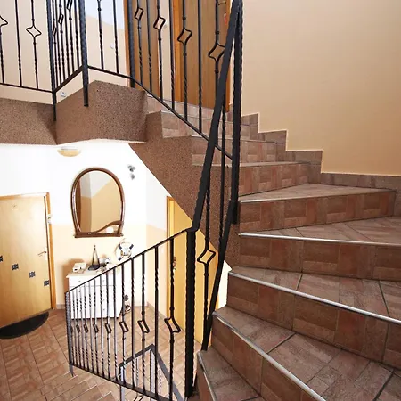 & Petra Gostinjska kuća 3*