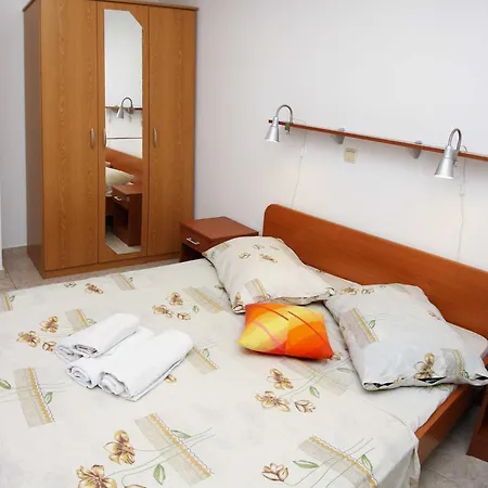 & Petra Guest house Zaboric